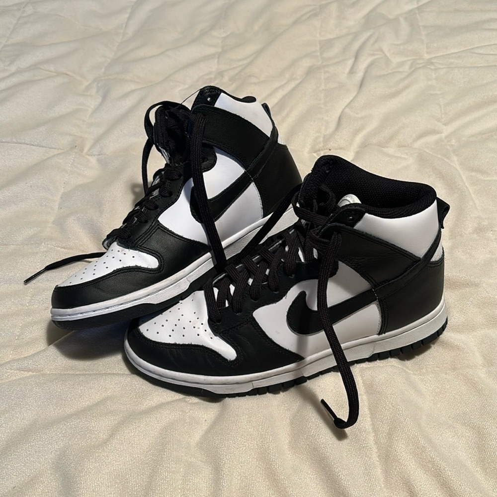 Nike high top panda dunks